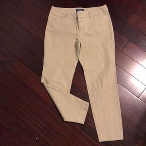Old Navy Khaki Pixie Pants